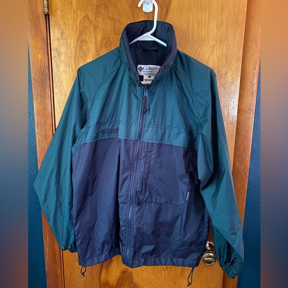 Columbia Windbreaker